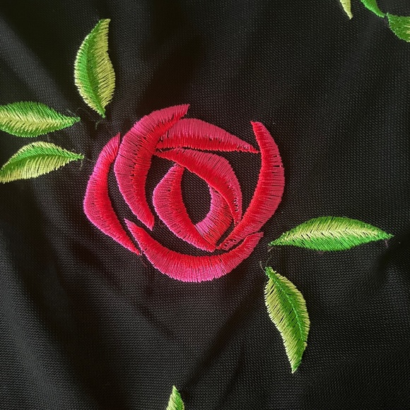 NWOT Linda Segal embroidered rose skirt - Picture 2 of 5